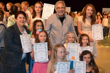Децата от вокална група „Слънце“ с награди от международни конкурси