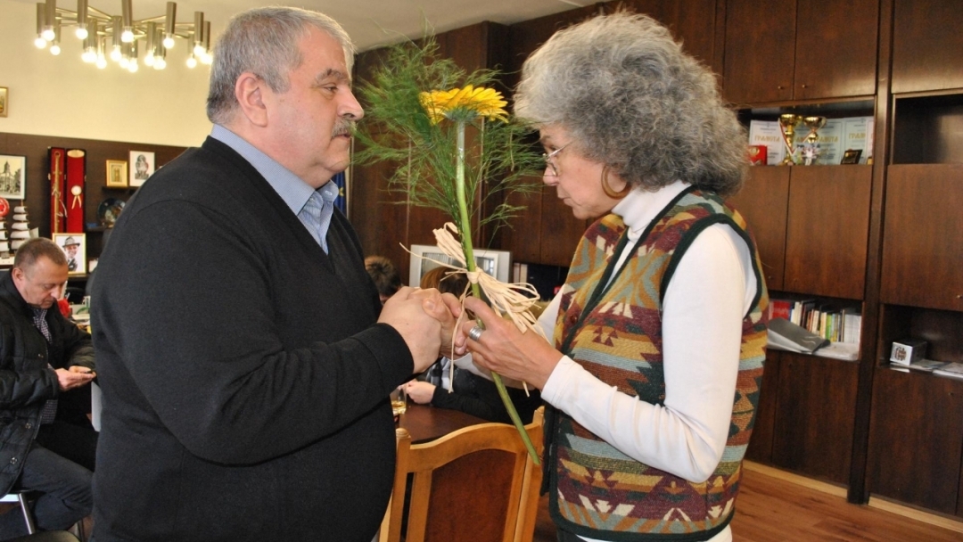 Имен ден празнува днес зам.-кметът Иван Григоров 