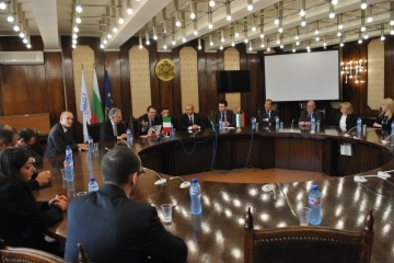 Кметът Пламен Стоилов се срещна с италианския посланик и предприемач