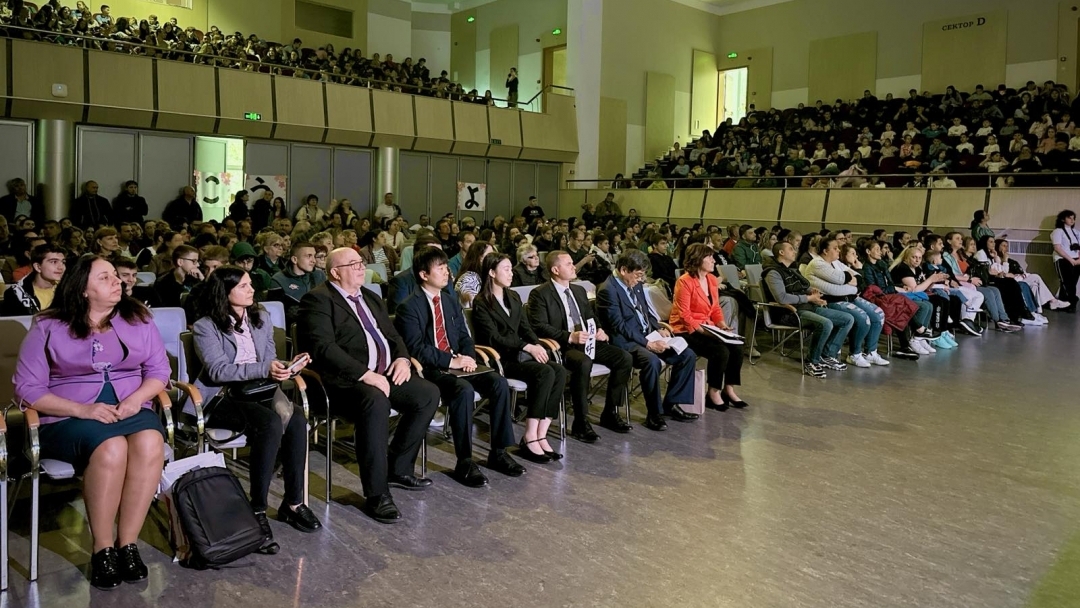 Кметът на Русе Пенчо Милков се срещна с посланика на Япония Чикахиса Суми