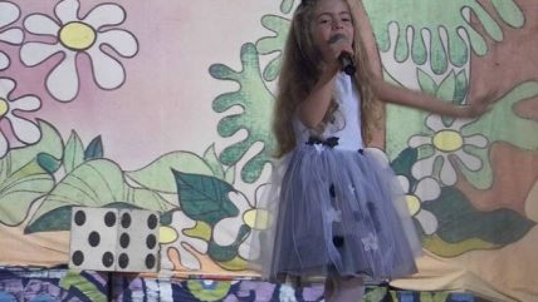Солистка от ДВГ ‚Слънце‘ спечели гран при в Национален конкурс ‚Звезден сблъсък‘