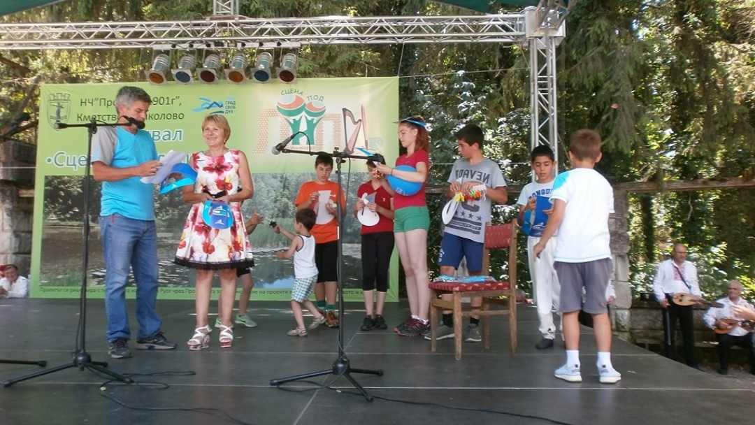 Десетки в надпревара по спортно ориентиране в „Липник“