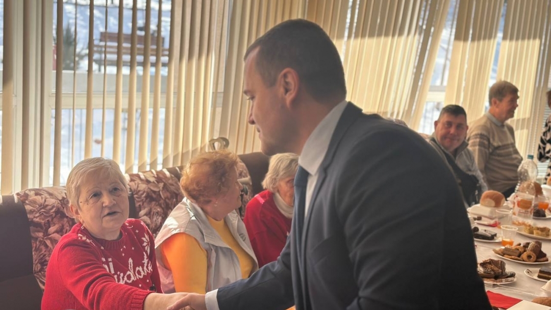 Потребители на социална услуга в бившия Дом "Майка и дете" отбелязаха Бабинден