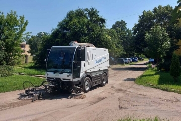 И в селата от Община Русе започна почистване с новата комунална техника