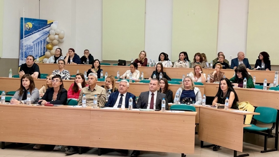 В Русе обсъдиха пилотен модел за интегрирана подкрепа на деца с комплексни здравни потребности