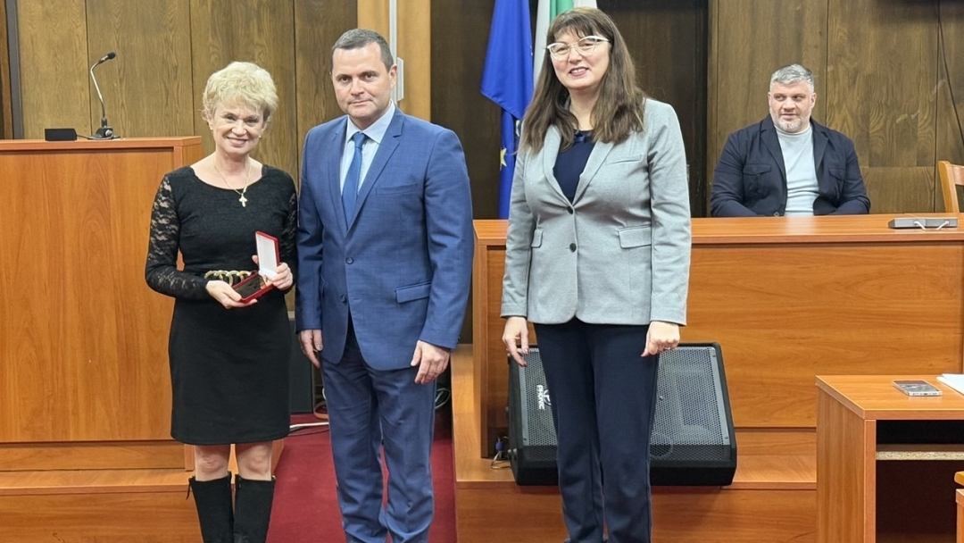 Първенци в Ученическите игри бяха наградени от кмета Пенчо Милков