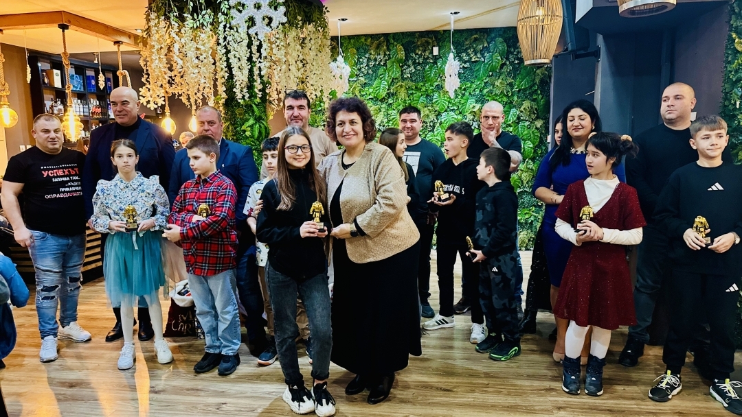 Спортният клуб по джудо „Кано" – Русе отличи най-добрите си състезатели за 2025 г.