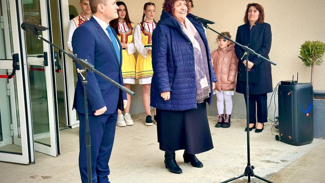 Кметът Пенчо Милков откри новия учебен корпус на СУ „Васил Левски“