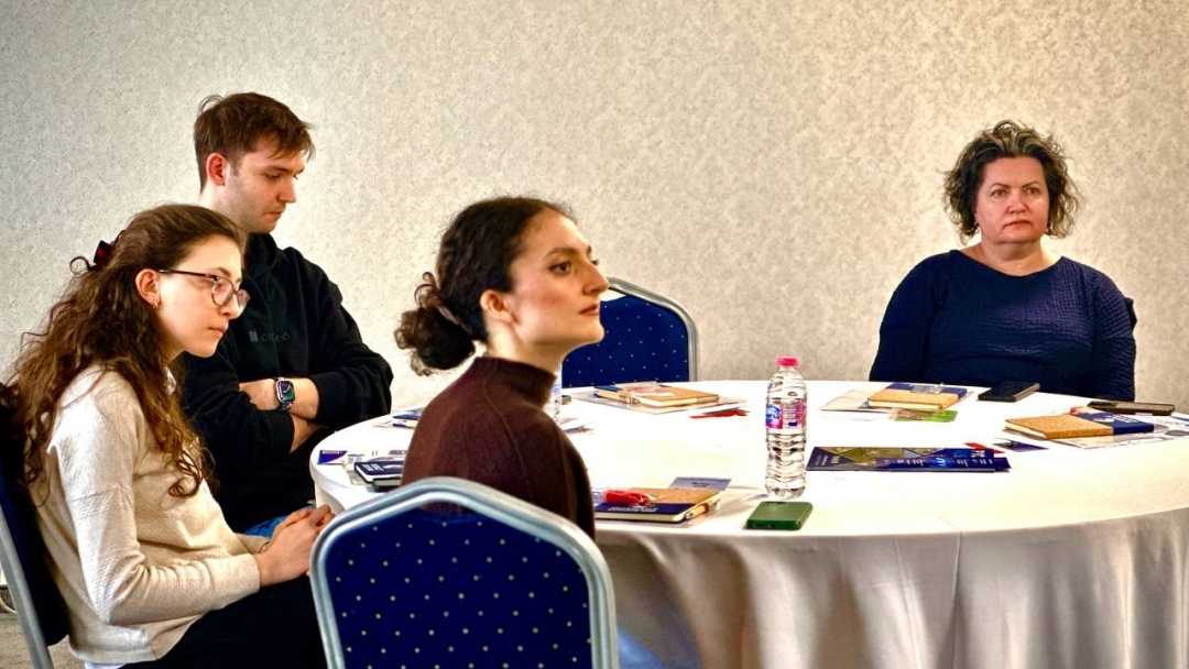 Димитър Недев откри международен лекарски форум по онкология