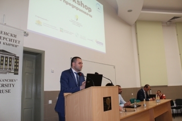 Зам.-кметът д-р Страхил Карапчански поздрави участниците в кампанията "Големите малки"