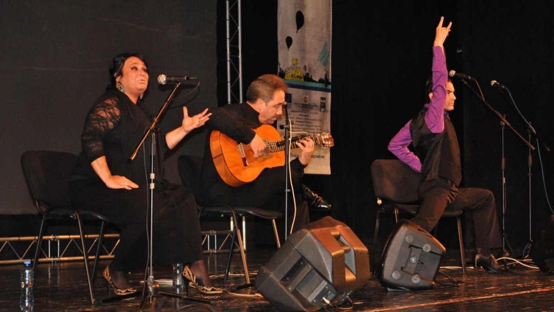 С фламенко и български народни песни откриха фестивала  „Аз, градът” 