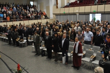 Удостоиха факултет „Електротехника, електроника и автоматика“ с награда плакет „Русе“