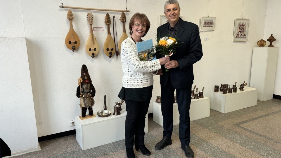 Уникални ръчни изделия и редки занаяти представя Дунавската задруга  в „Пролетна изложба“
