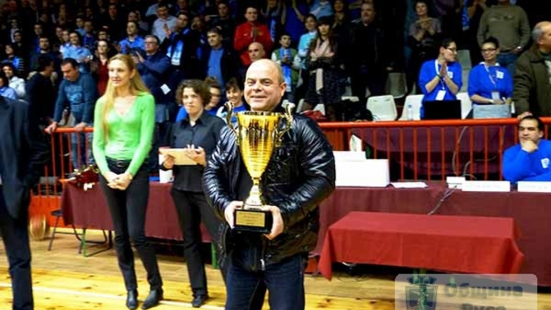 Купа България остана за четвърти път при баскетболистките от „Дунав 8806“