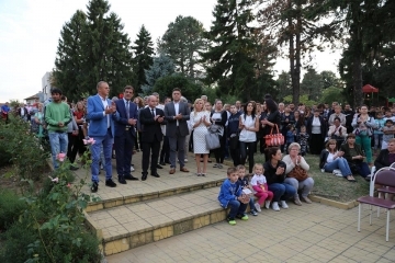 Кметът на Община Русе Пламен Стоилов поздрави жителите на Община Борово по случай 33-тата годишнина на града