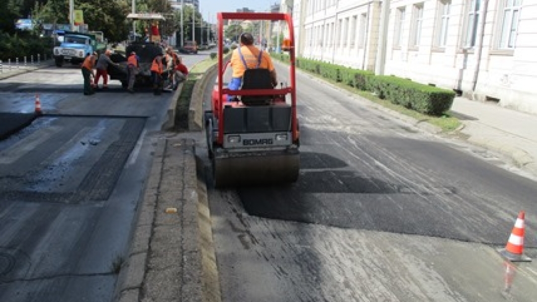 „Комунални дейности“ изгражда нови повдигнати пешеходни пътеки