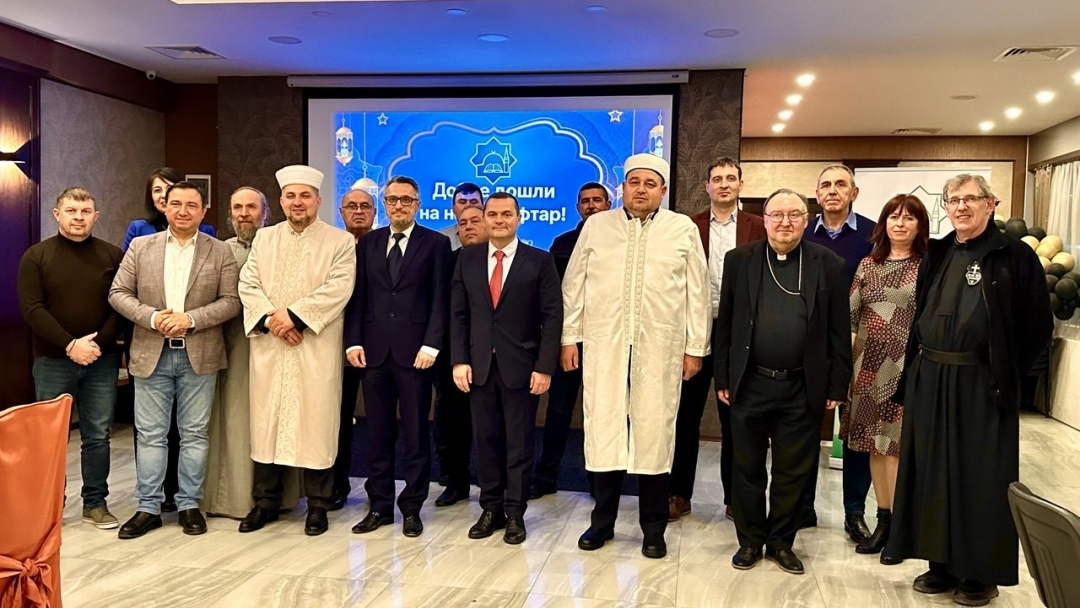 Районното мюфтийство в Русе събра представители на институции и духовни общности на традиционна вечеря ифтар