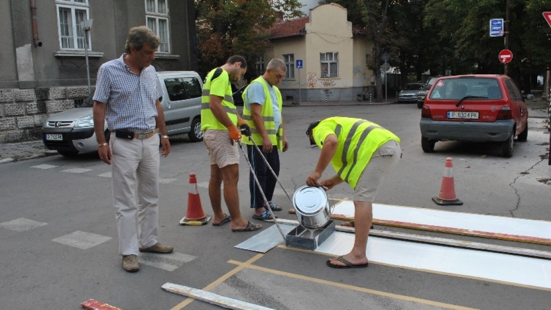 По-устойчива боя полагат на пешеходните пътеки в Русе