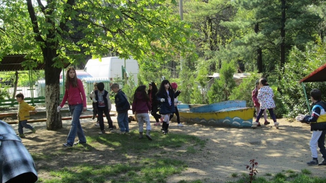 Урок за разделното събиране на отпадъците в ЦДГ „Червената шапчица”