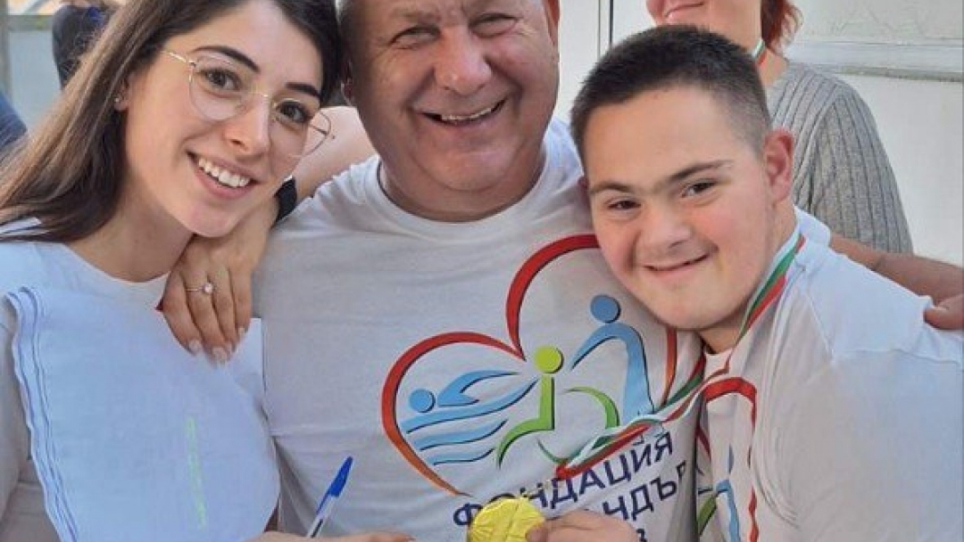 The swimmers of Iliyan Rusev-Skuri win consecutive medals