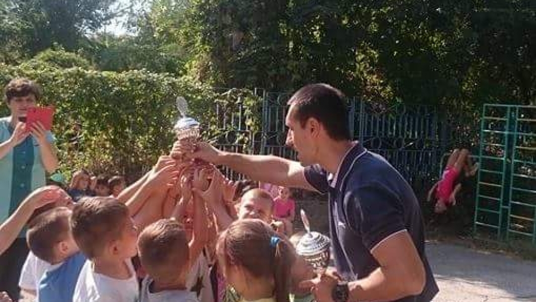 Урок по спортна гимнастика в детска градина Незабравка