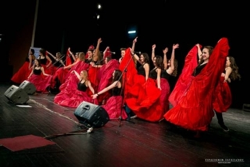 „Испанска любов“ беше финалното събитие на Арт салона „Любов и вино“