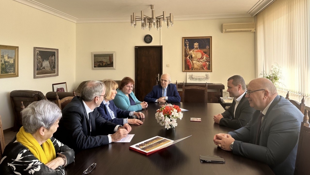Племенницата на Елиас Канети - Франсоаз: „Всички в семейството ни наричат Русе Русчук“