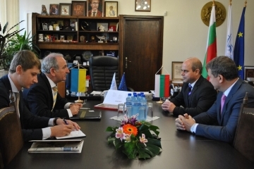Кметът Пламен Стоилов разговаря с украинския посланик 