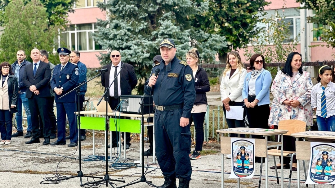  Детско полицейско управление отвори врати в ОУ „Олимпи Панов“
