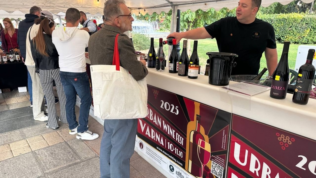 Zlatomira Stefanova kicked off the long-awaited festival "Urban Wine Fest Ruse"