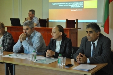 Замeстник-кметът Наталия Кръстева присъства на научно-приложна конференция в Русенския университет