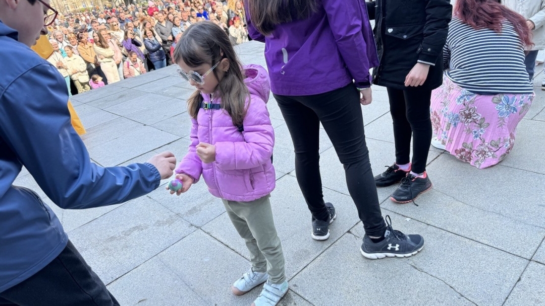 Русе отбеляза Великден с пъстър фолклорен празник и голямо общоградско хоро