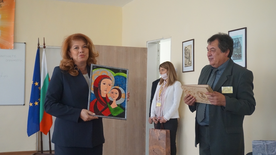 Вицепрезидентът Илияна Йотова посети Русе