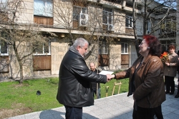 Засадиха дърво по повод 135-ата годишнина от създаването на българската статистика