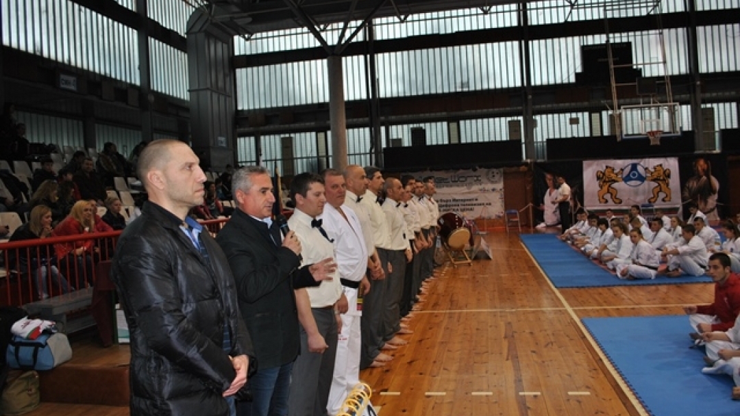 Над 100 състезатели се включиха в Държавното първенство по карате Киокушин-кан