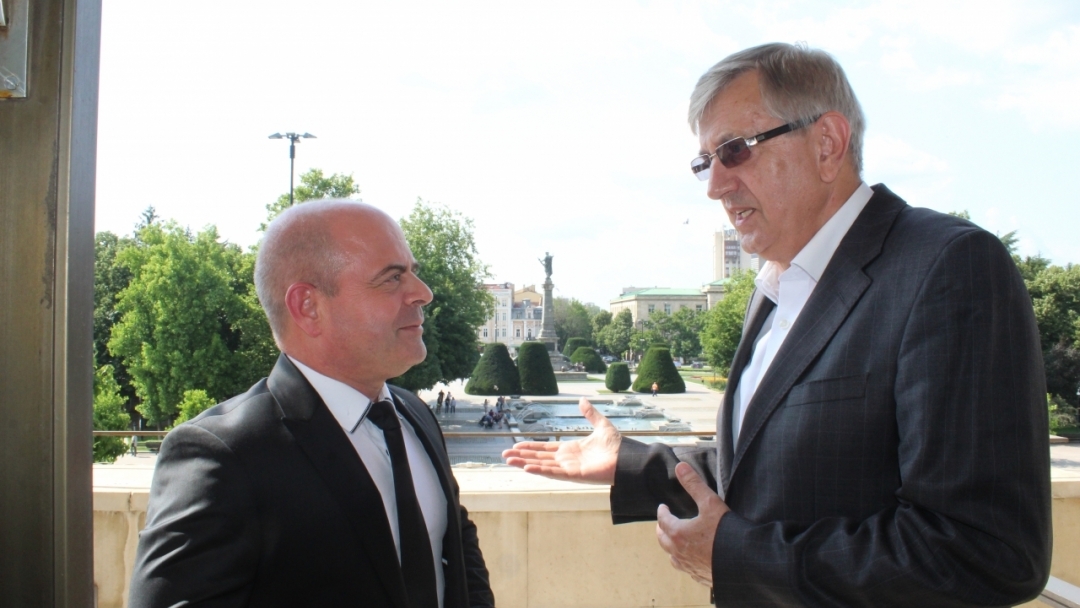 Кметът Пламен Стоилов се срещна с посланика на Босна и Херцеговина Н.Пр. Здравко Бегович