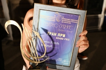 Карина Илиева е големият победител в Музикалния конкурс за млади изпълнители “Северно сияние”