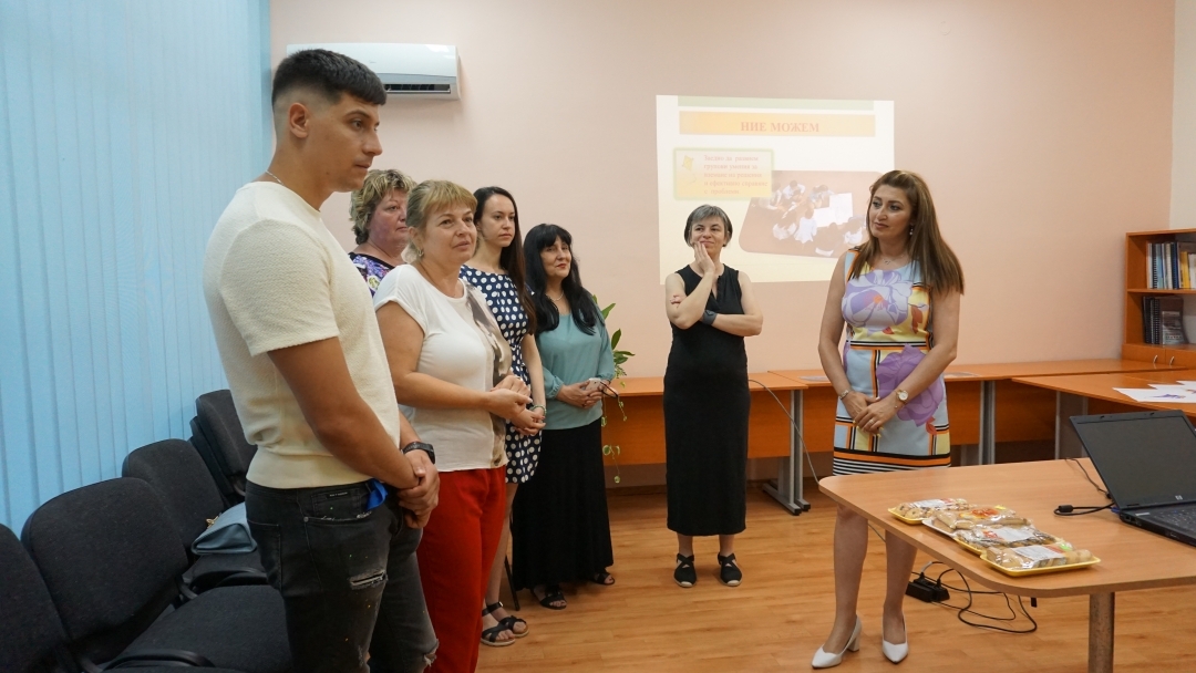 Превантивно-информационния център на Община Русе продължава дейността си с нови екип, информационен сайт и офис