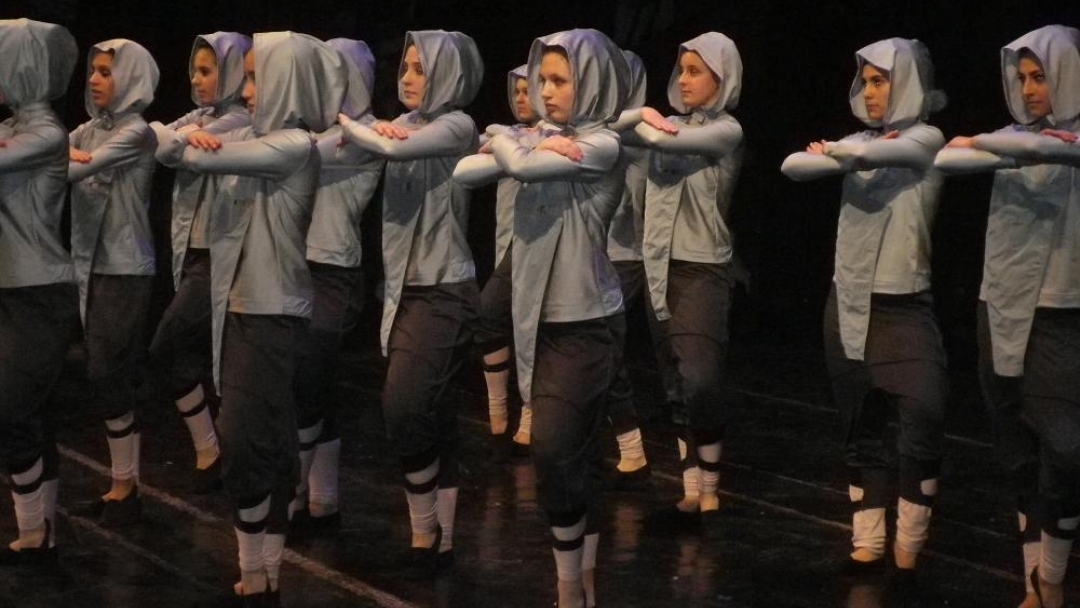 500 танцьори събра в Русе Международният танцов фестивал «Танцуваща река»