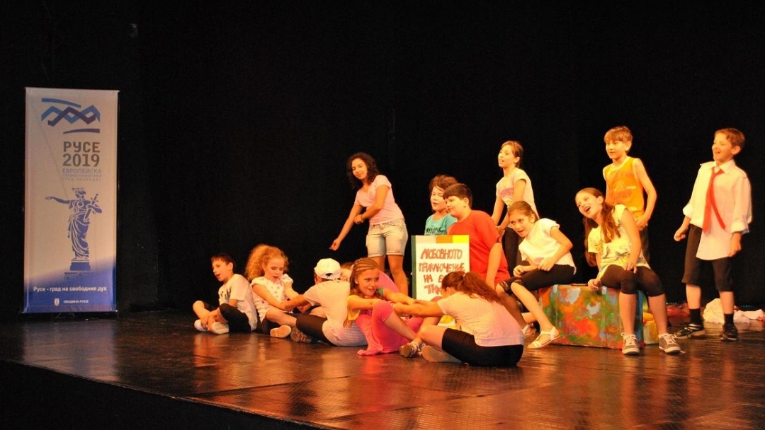 Започна 17. Национален ученически театрален фестивал „Климент Михайлов“ 