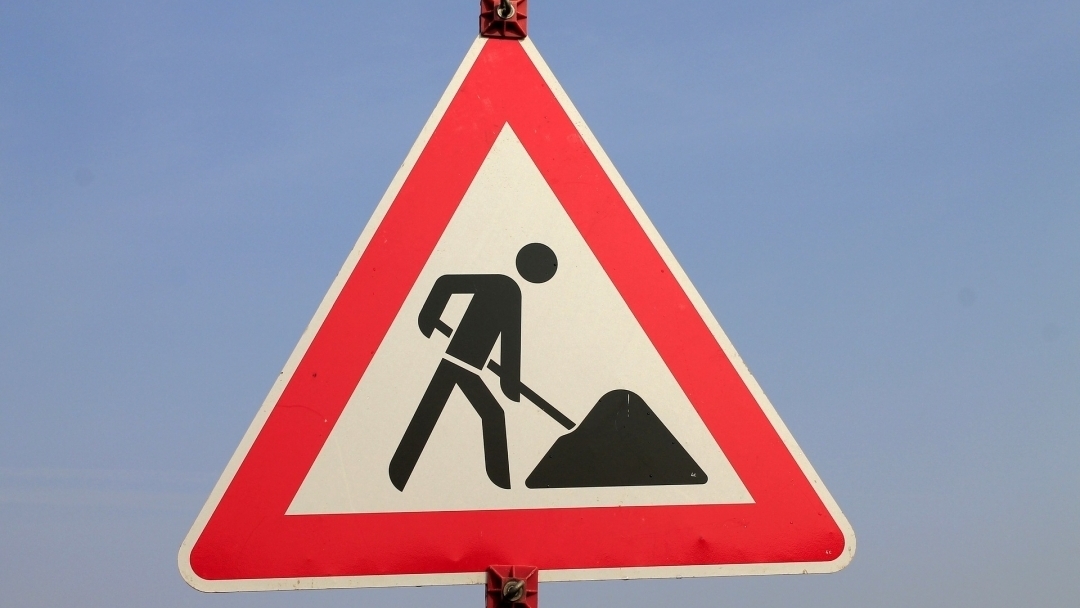 Две кръстовища в Русе с временно ограничение на движението на 7 март поради ремонт на пътната настилка