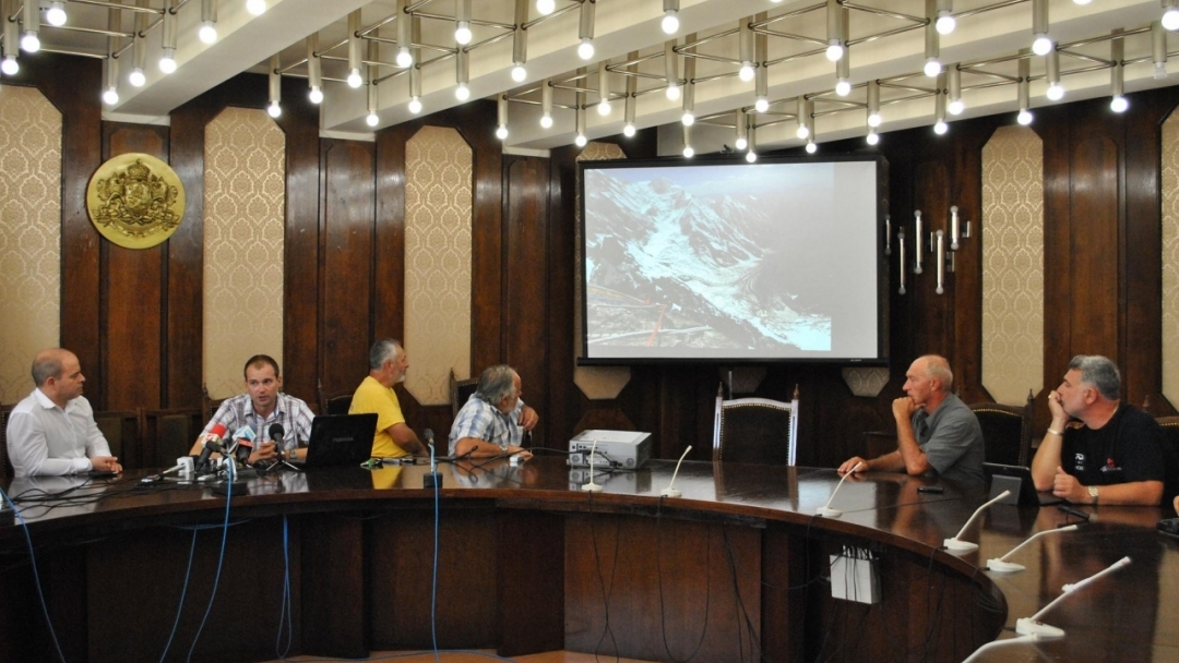 Значка „Русе“ за русенския алпинист Иван Томов 