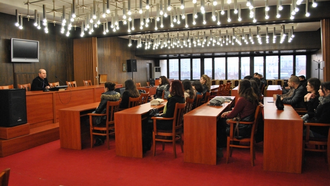 Кметът Пламен Стоилов се срещна с бъдещи юристи от Русенския университет