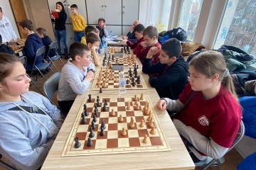 Седем училища се включиха в Общинското първенство по шахмат