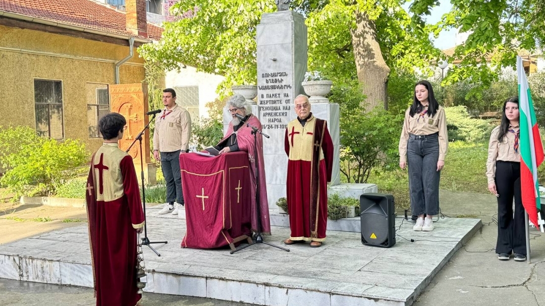 Русе отбеляза 111 години от Геноцида над арменския народ с възпоменателна церемония
