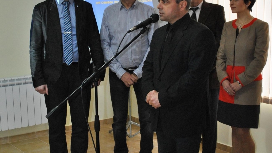 Трите центъра за настаняване от семеен тип бяха официално открити днес в Русе