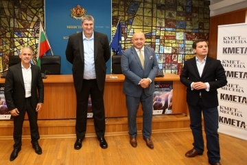 Красен Кралев награди Русе на тема "Отдих и спорт"