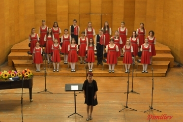 Children's Choir "Danube Waves" with Grand Prix from International Competition in Romania