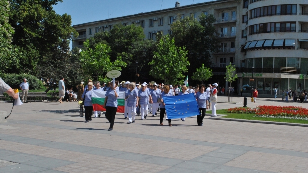 Пламен Стоилов поздрави участниците в регионалния преглед на спортните клубове