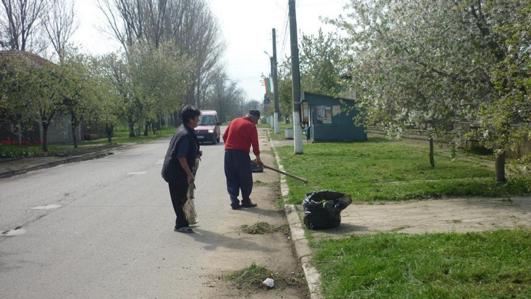 Близо 180 тона отпадъци събраха русенци в съботната кампания за почистване